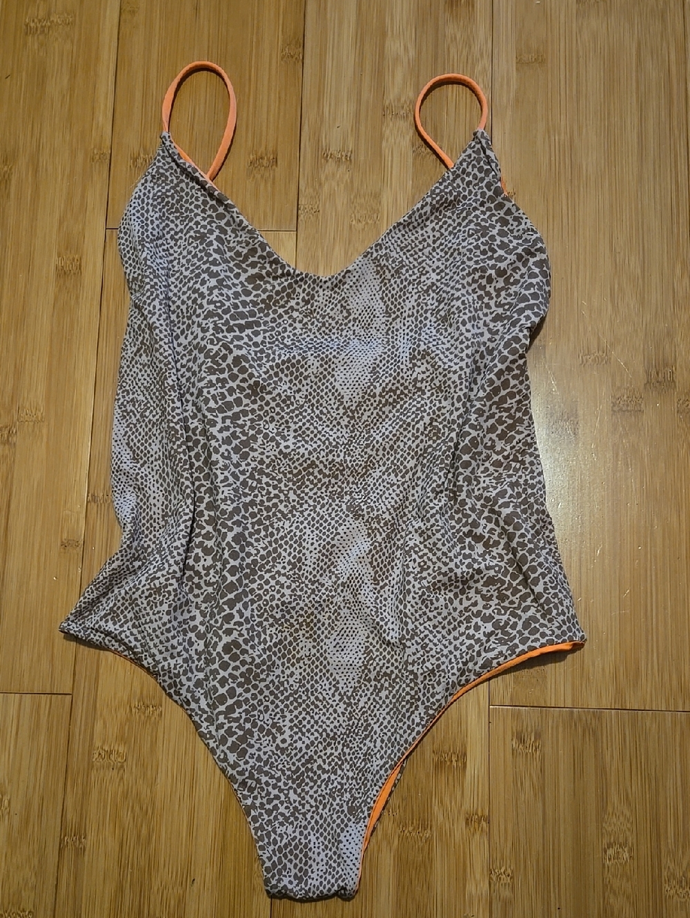 ACACIA Womens Banyan One Piece L